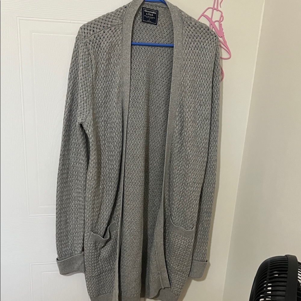 Abercrombie & Fitch Gray Knit Cardigan Sweater